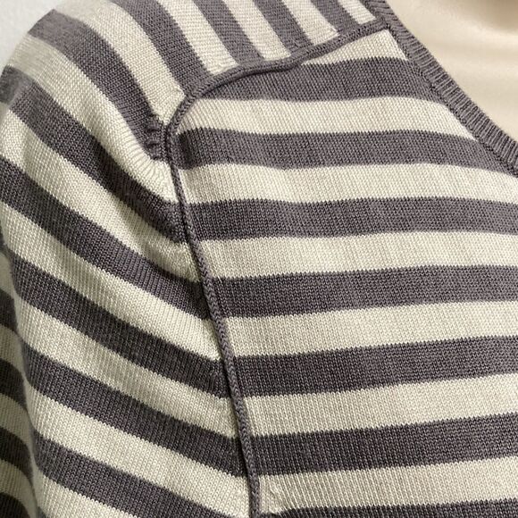 TALBOTS SILK Striped Gray White Short Sleeve Sweater Women's Medium - Picture 9 of 13